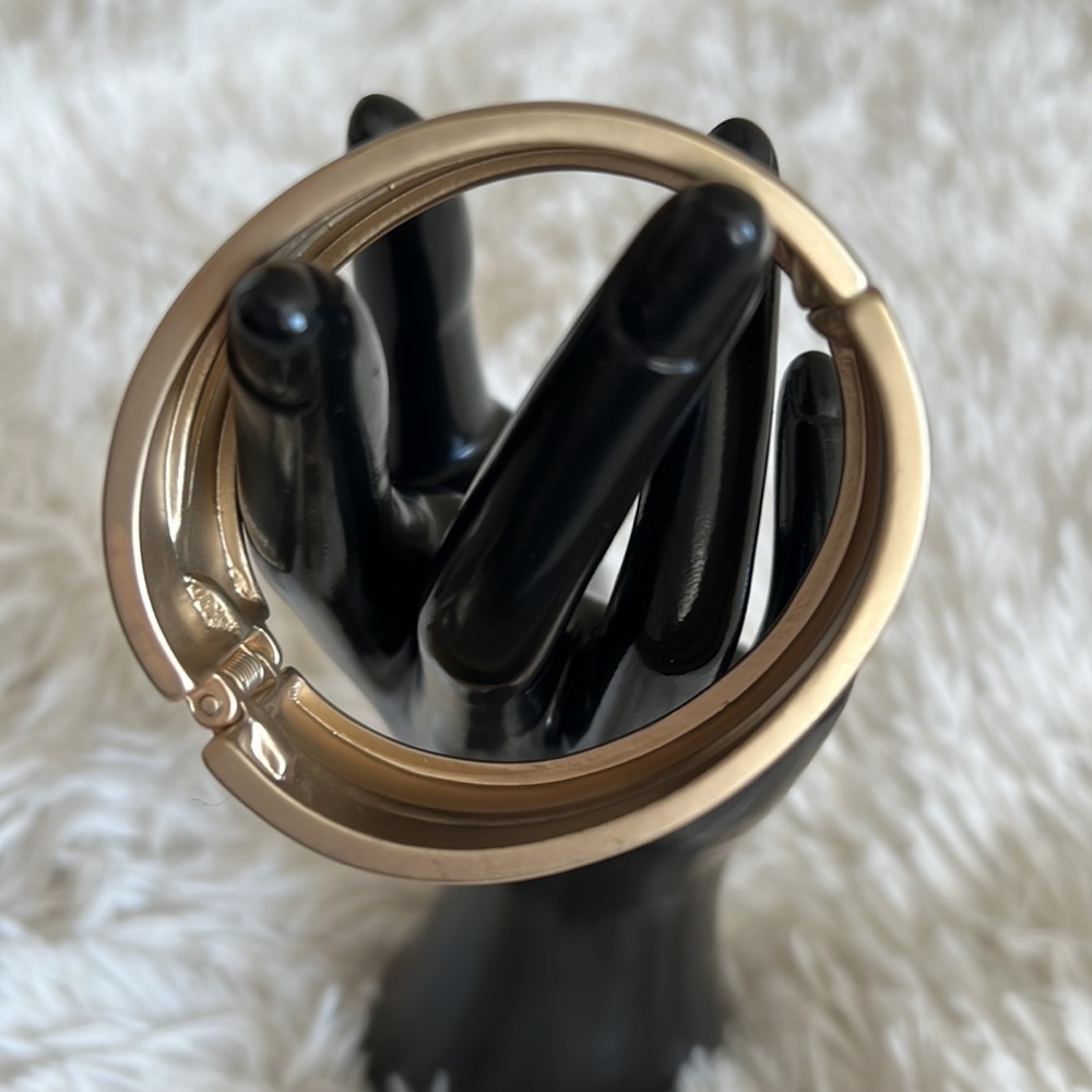 Chico’s cuff bracelet - Picture 2 of 4